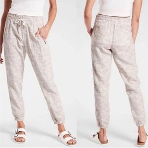 Athleta Cabo Tide Linen Joggers in Neutral Camo